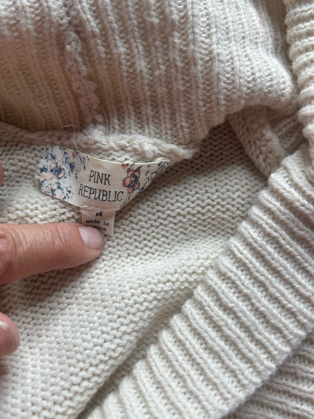 Pink Republic Ivory Open-Front Faire Isle Cardigan Geometric Trim Sz M Boho Cozy - Picture 5 of 9